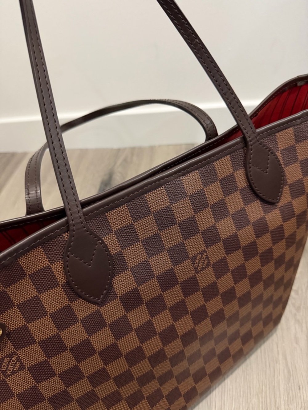 Louis Vuitton neverfull mm purse - Picture 7 of 12